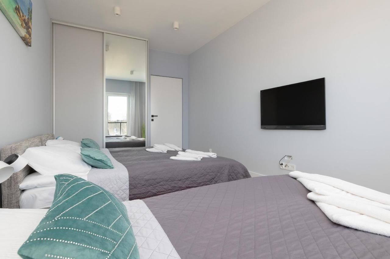 Wellness & Spa Resort Dziwnow Riverfront Apartments With Parking By Noclegi Renters Esterno foto