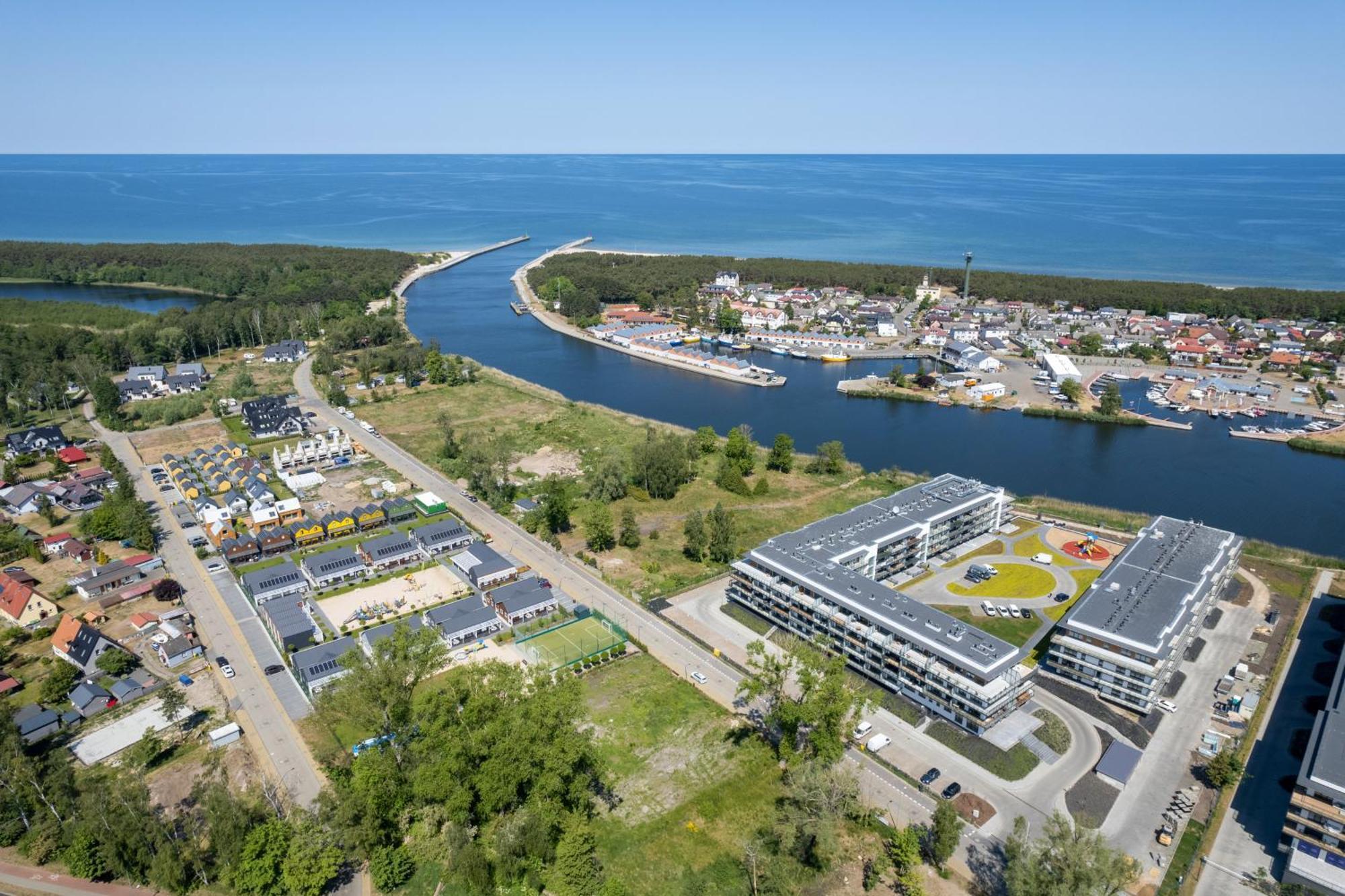 Wellness & Spa Resort Dziwnow Riverfront Apartments With Parking By Noclegi Renters Esterno foto