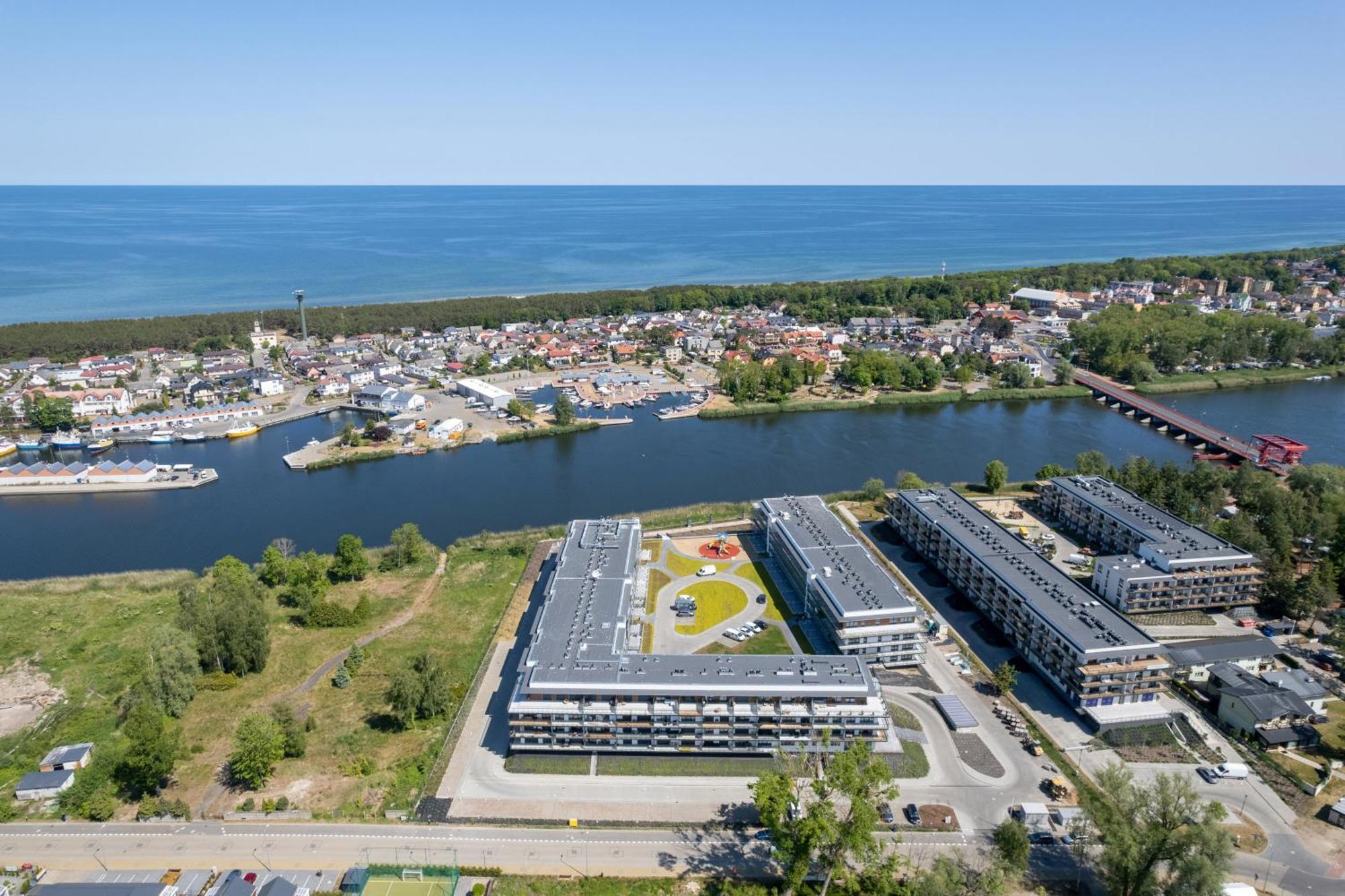 Wellness & Spa Resort Dziwnow Riverfront Apartments With Parking By Noclegi Renters Esterno foto