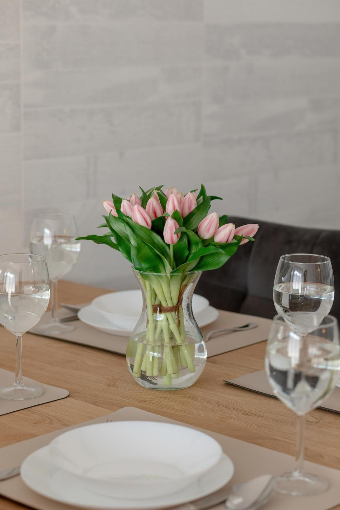 Wellness & Spa Resort Dziwnow Riverfront Apartments With Parking By Noclegi Renters Esterno foto